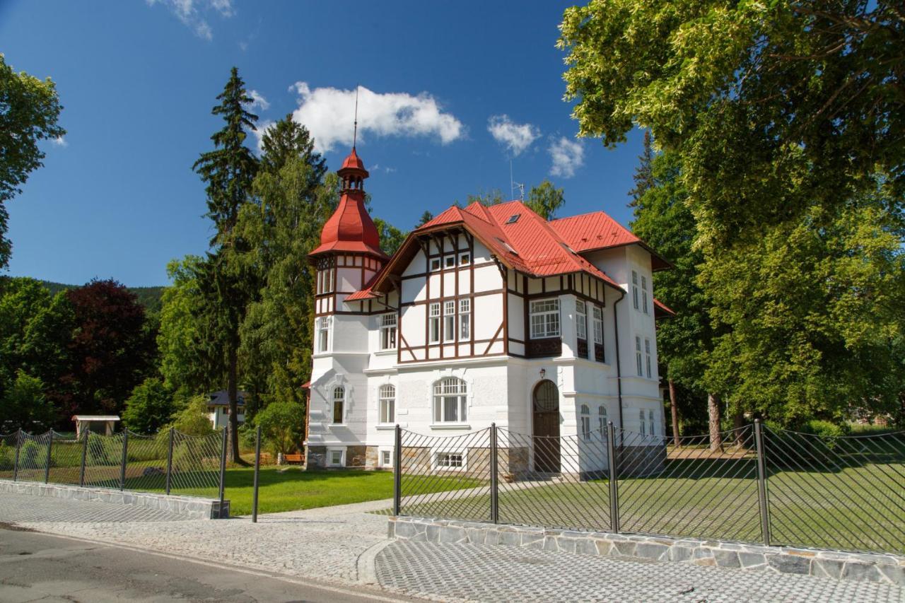 Parkhotel Vrbno *